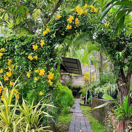 Nethmi Homestay & Restaurant Tangalle Kültér fotó