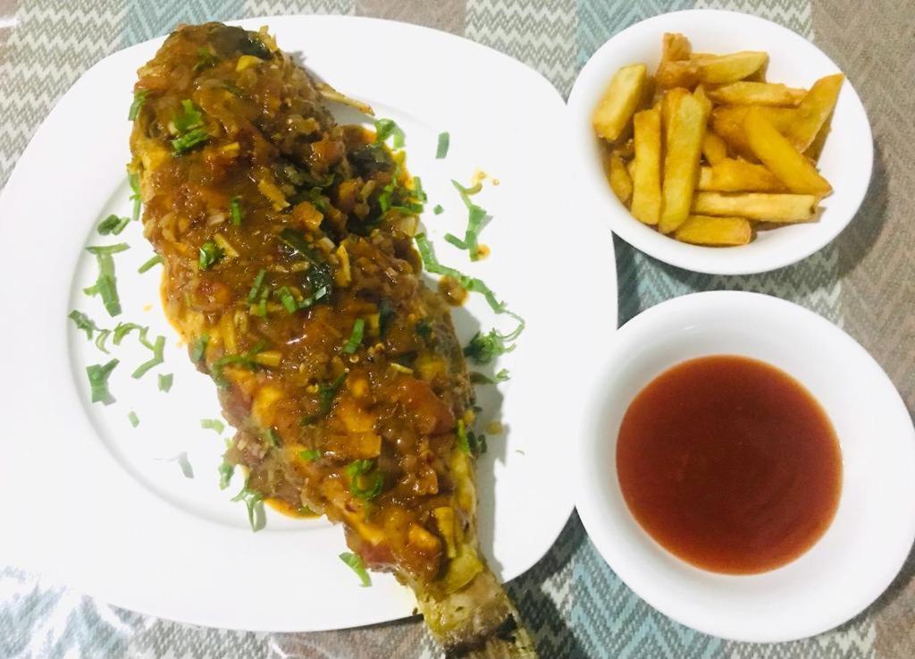 Nethmi Homestay & Restaurant Tangalle Kültér fotó