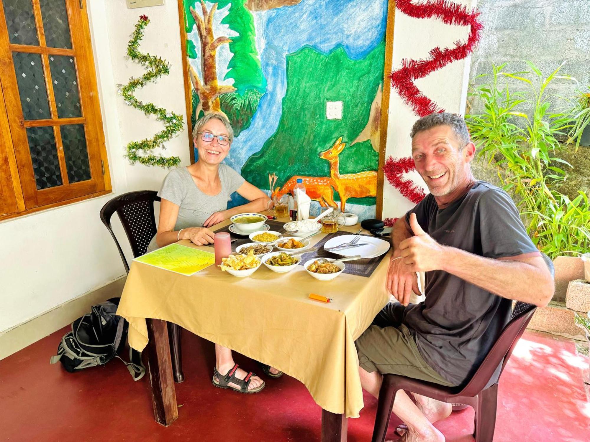 Nethmi Homestay & Restaurant Tangalle Kültér fotó