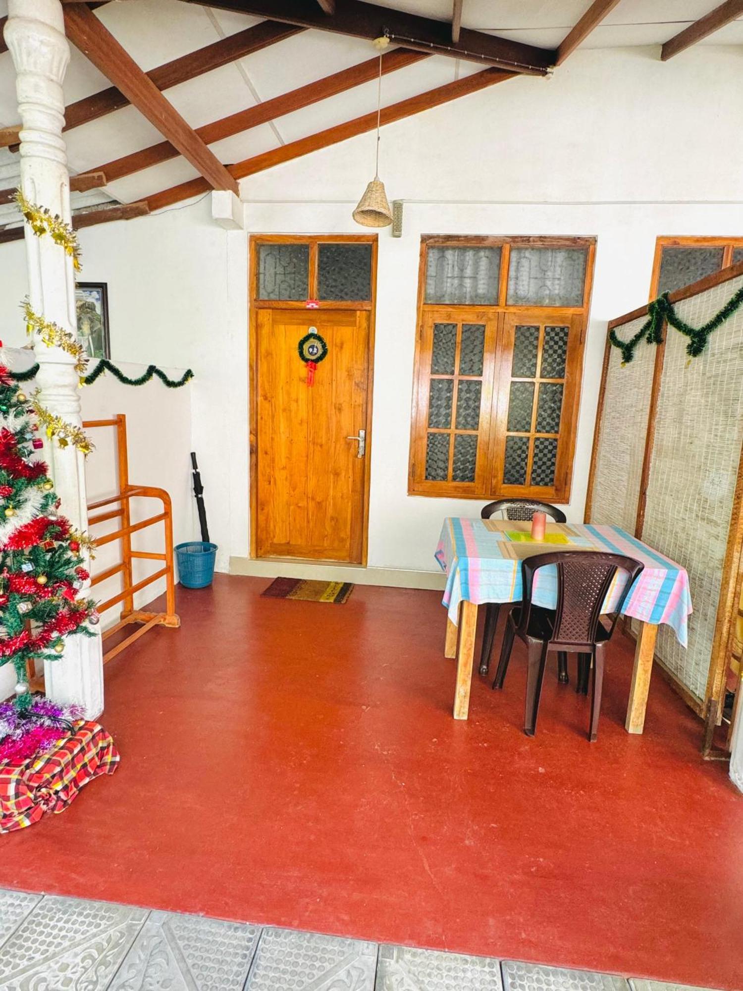 Nethmi Homestay & Restaurant Tangalle Szoba fotó