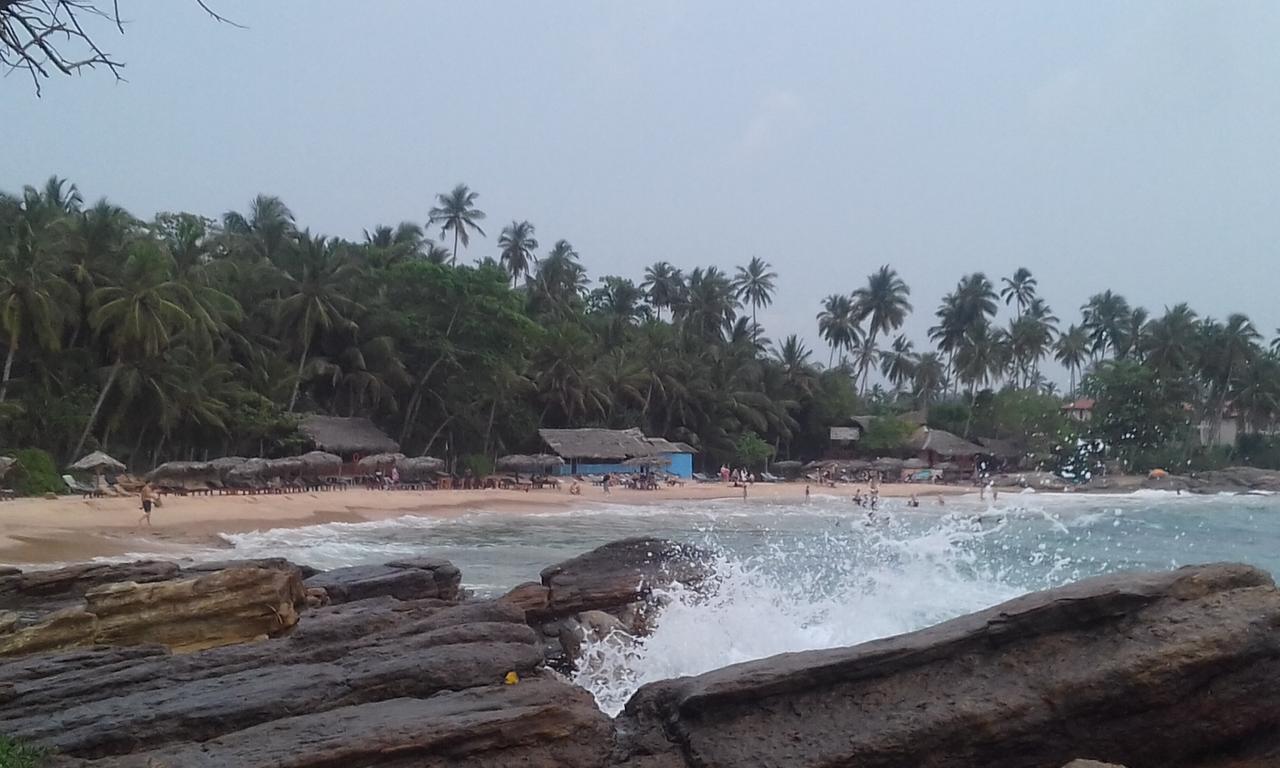 Nethmi Homestay & Restaurant Tangalle Kültér fotó