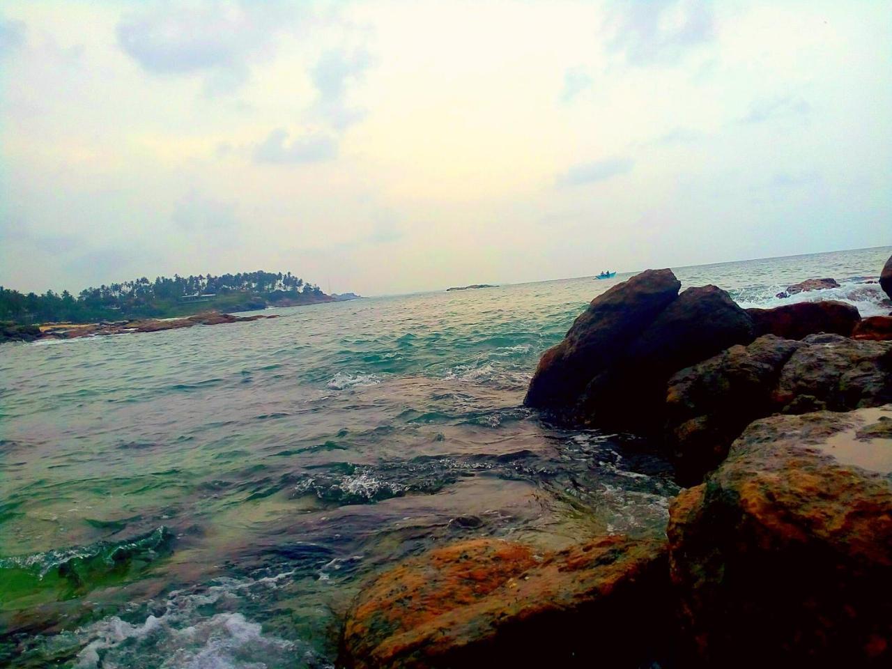 Nethmi Homestay & Restaurant Tangalle Kültér fotó